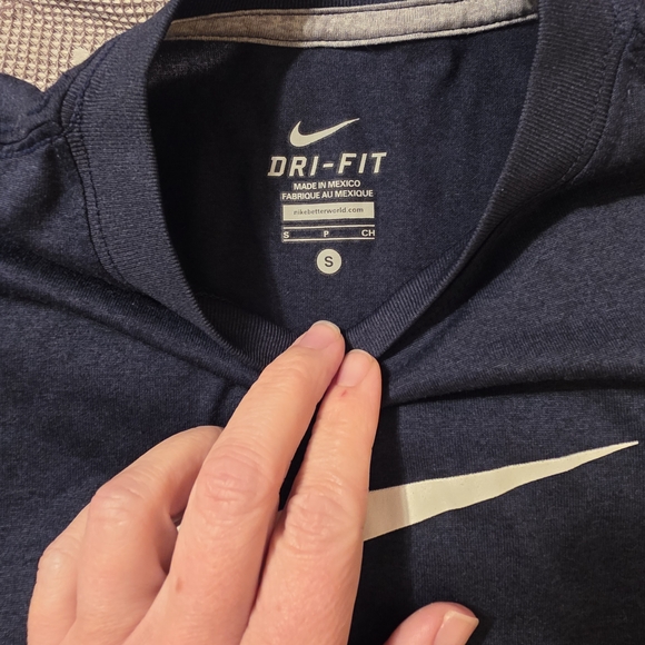 Boys Size Youth S/M Shirt Lot - Picture 7 of 15